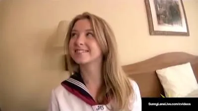 Studentessa americana sunny lane gode di spaghetti di figa bagnata video porno